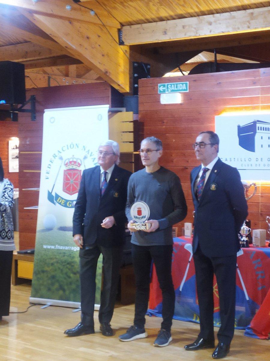 Iosu Casajus, del Club Bóxers Green, el "todo campeón" de Pitch &amp; Putt