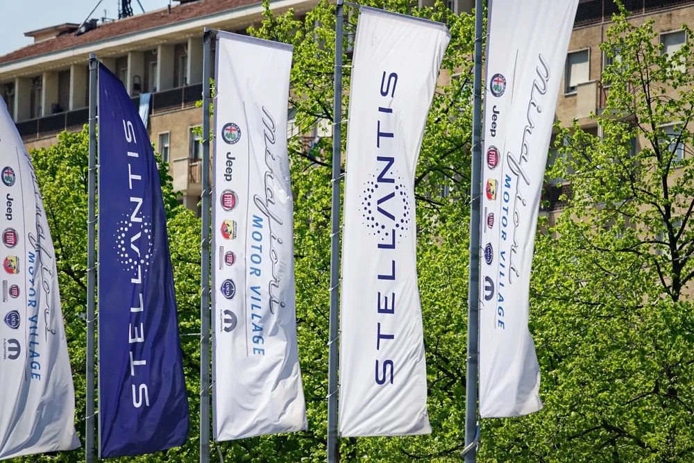 ITALY-FRANCE GROUP - IFG 1993 tweet media