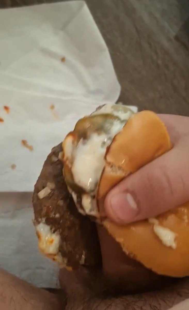 _Burger_World_'s tweet photo. 🍔 Plap, plap, plap! 🍔 

#fuckaburger, #burgersexual,  #foodsex, #cockinburger https://t.co/ZGRRZtVu6A