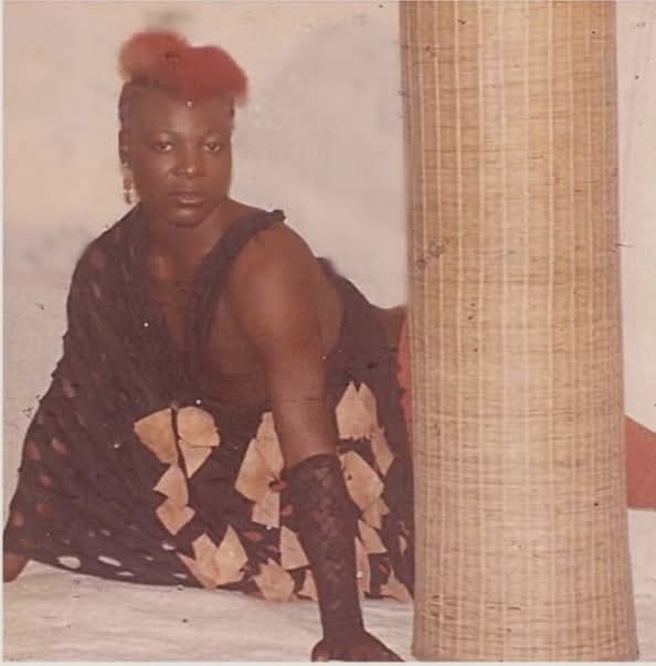 Onsogbu's tweet image. Do you know this lady?