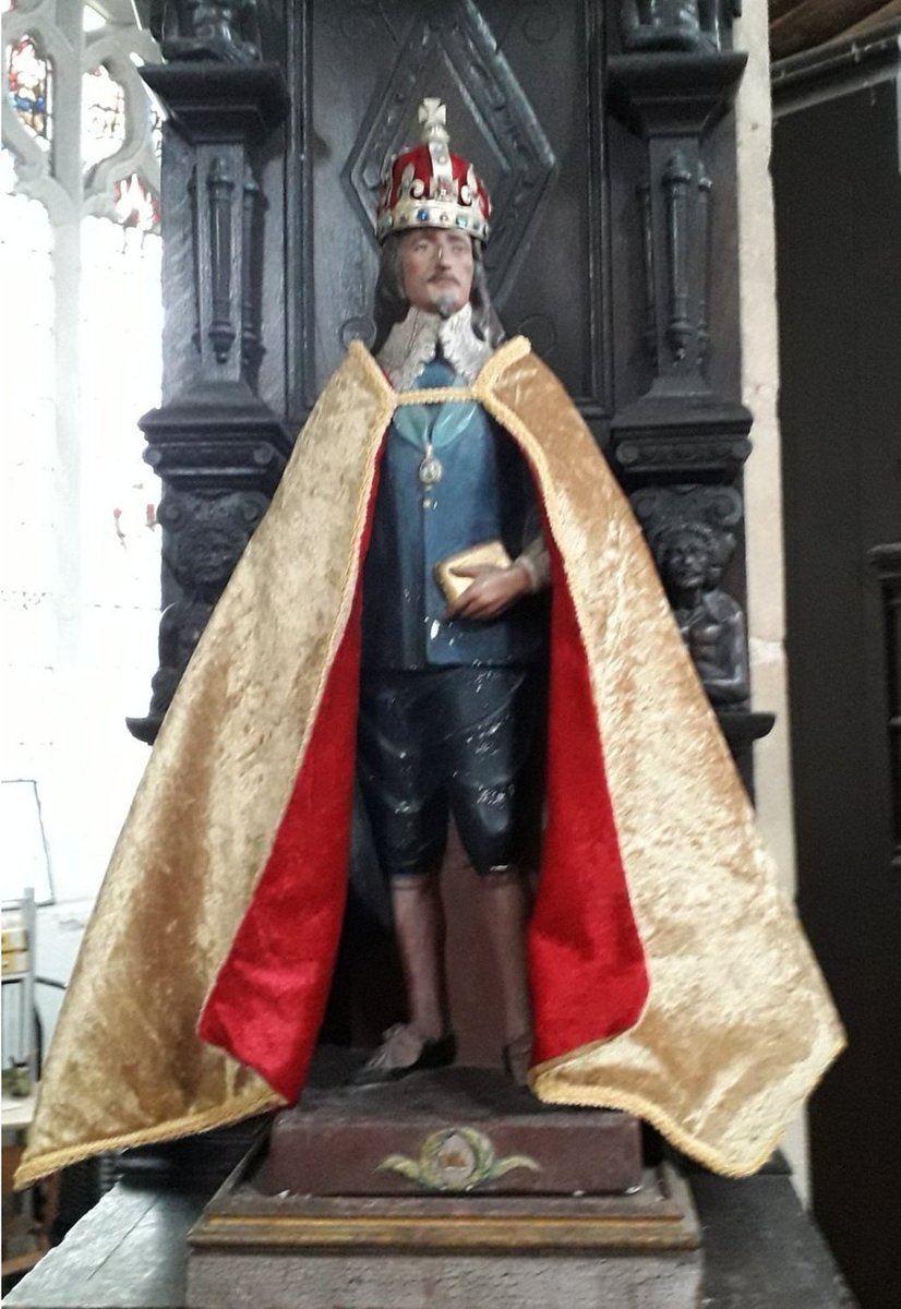 SChadTollerLane's tweet image. On 30th January we commemorate King Charles the Martyr 

This image is in the church of Our Lady S. Mary, South Creake, #Norfolk

'Lead me in the way of Truth and Justice, for these, I know, will bring me at last to peace and happinesse with Thee'.