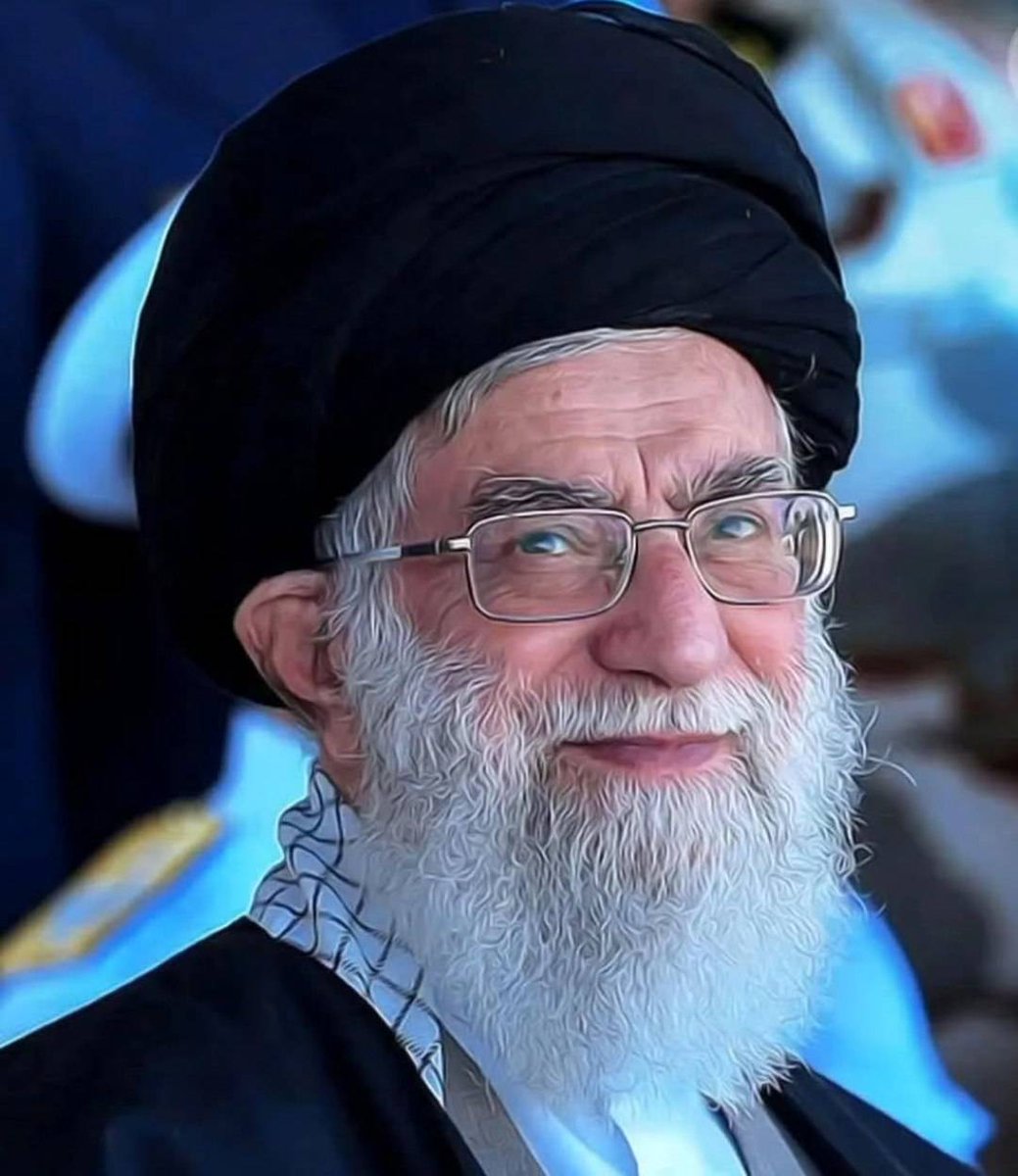 kia22890's tweet photo. رهبر انقلاب: سپاه پاسداران انقلاب اسلامی بزرگترین سازمان ضدّ تروریستی در همه‌ی دنیاست. ۱۴۰۲/۰۵/۲۶ https://t.co/AqPnbd4toW