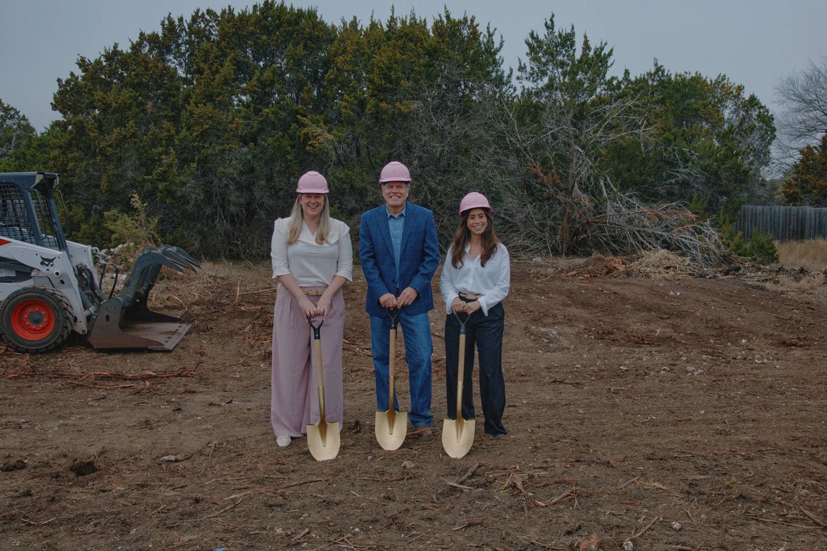 Selfless Love FDN tweet media