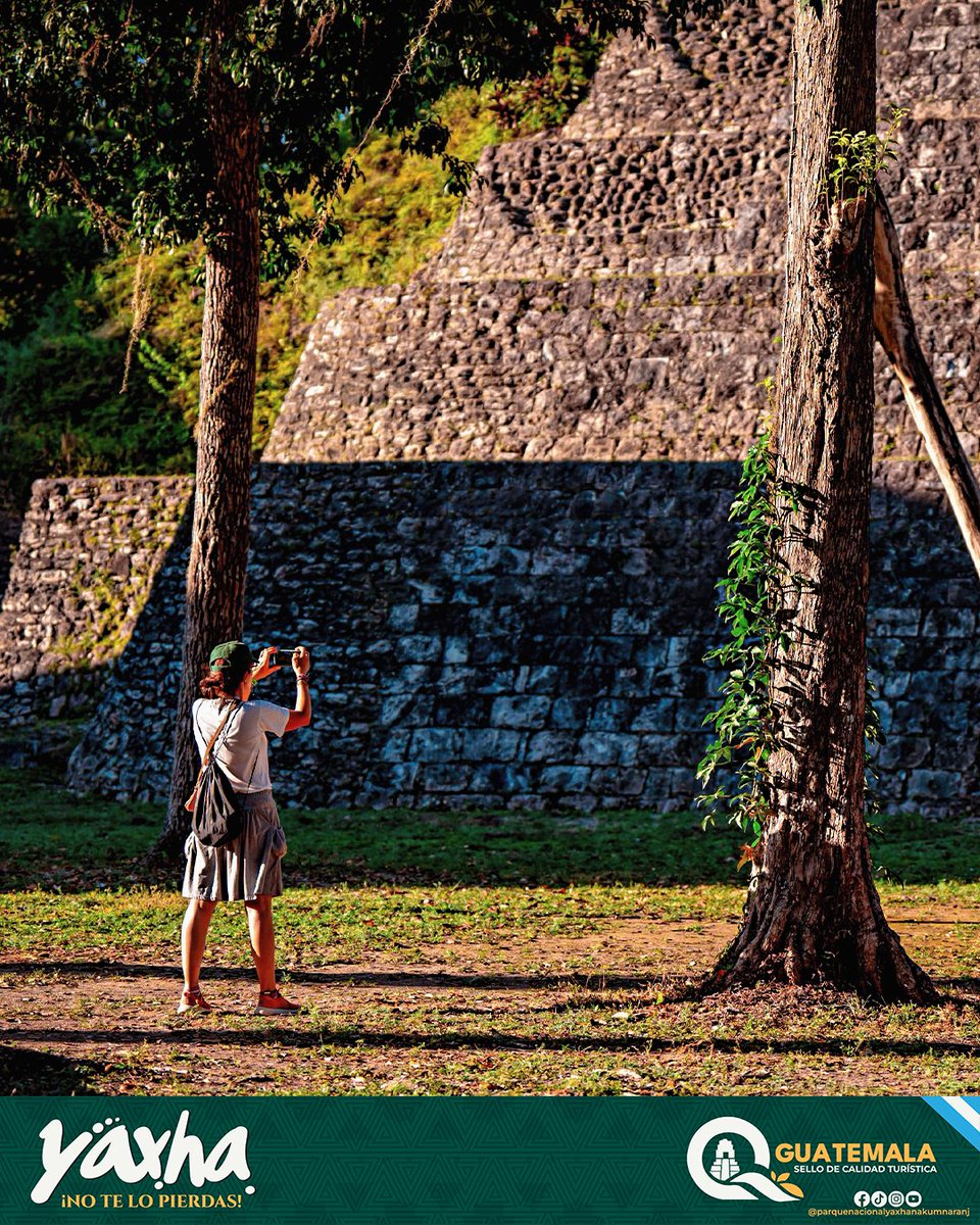 Hay fotos que se ven, y momentos que se vibran. ✨

Estar frente a estos muros al atardecer no es contenido para redes, es un privilegio para el alma. La luz, el silencio y la historia te golpean de frente. 📸🏛️

Deja de darle like y ven a vivirlo.

¡No te lo pierdas!