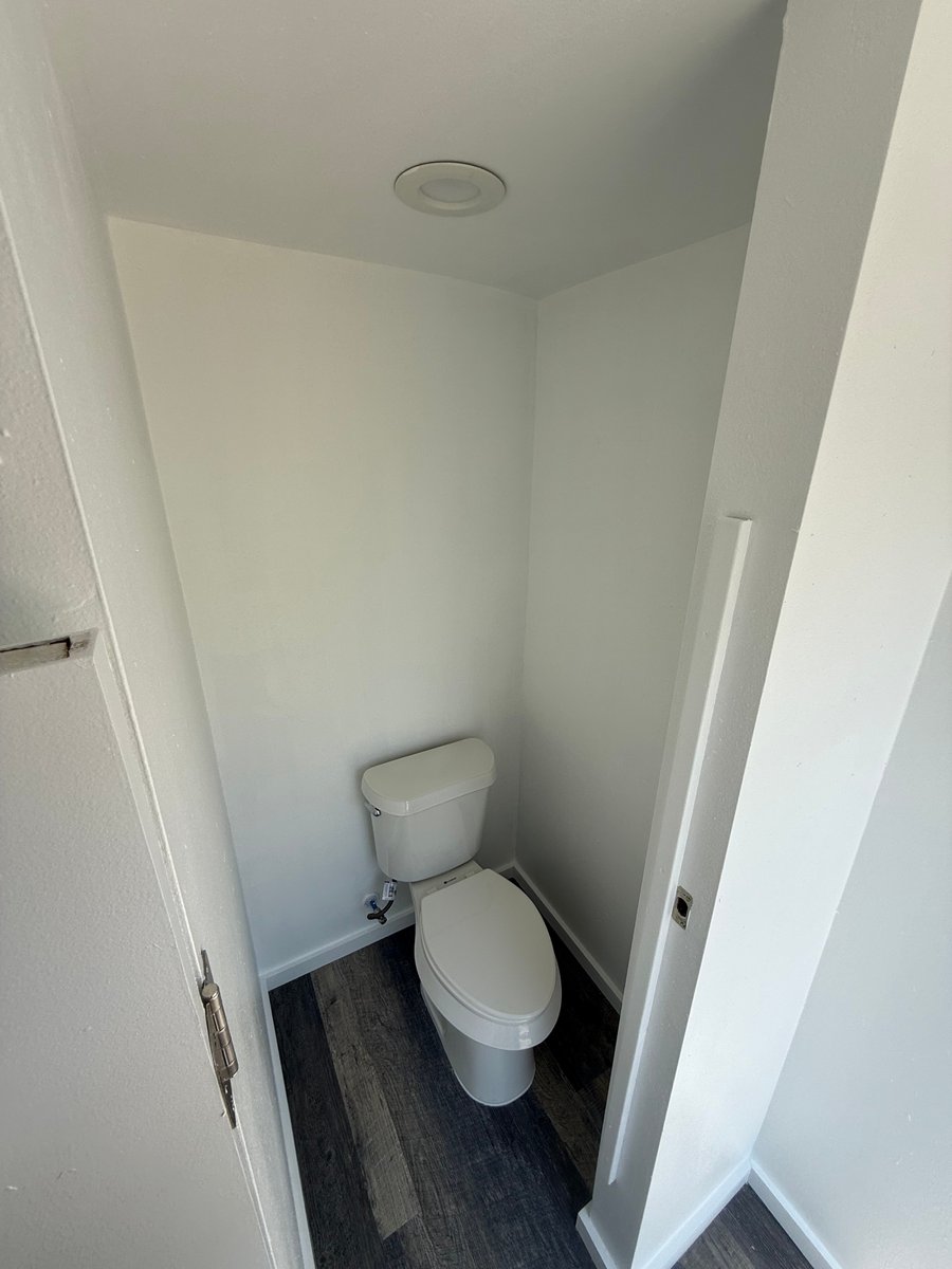 Container restrooms of any size! 🚻 📐

Fitted with two stalls and a sink, this has the comforts of home anywhere you need it! 
Keep your employees or customers happy by upgrading from those stinky porta potties. 🪠

Want to explore more container restrooms? Check out our