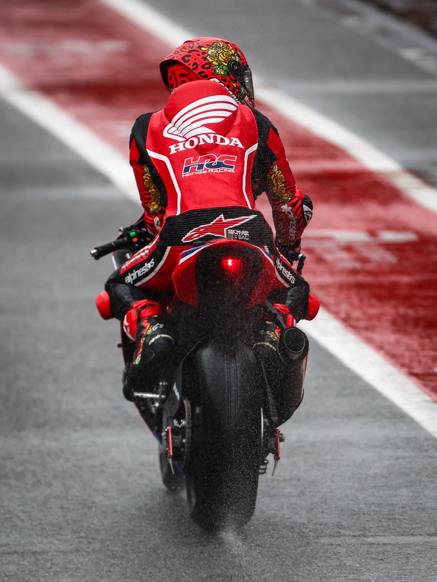 WorldSBK tweet media