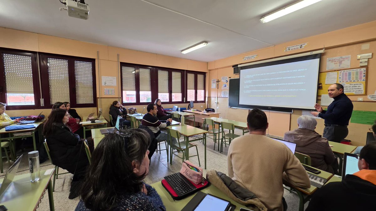 Asesoria de Lengua del CFIE de Salamanca tweet media