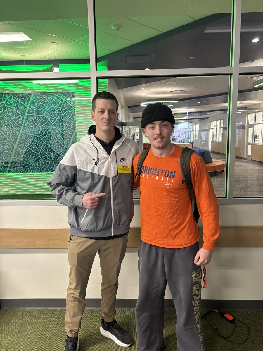 Evan Price 4.5⭐️ tweet media