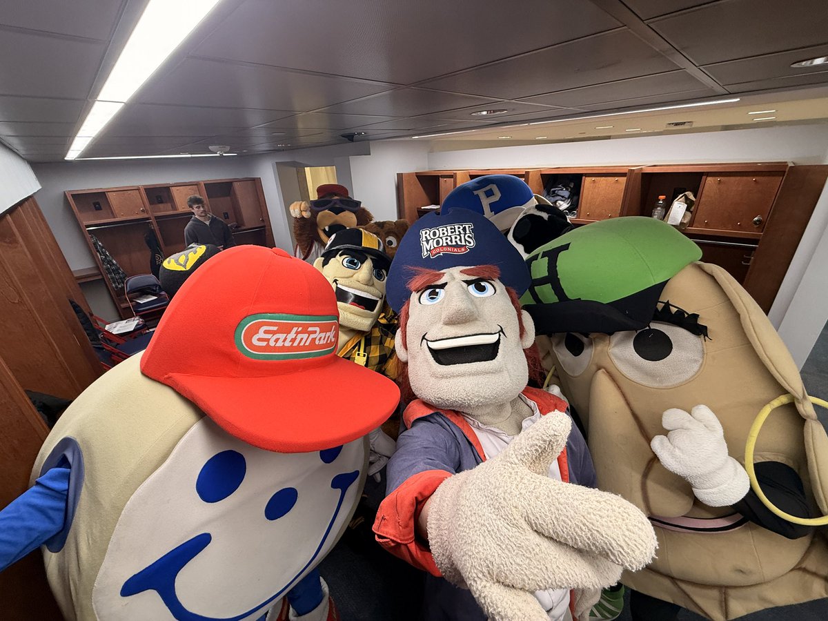 RMU Athletics tweet media