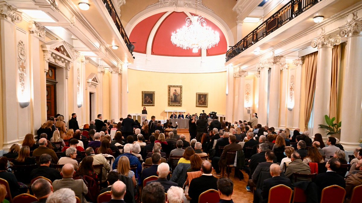 Nikos Dendias tweet media