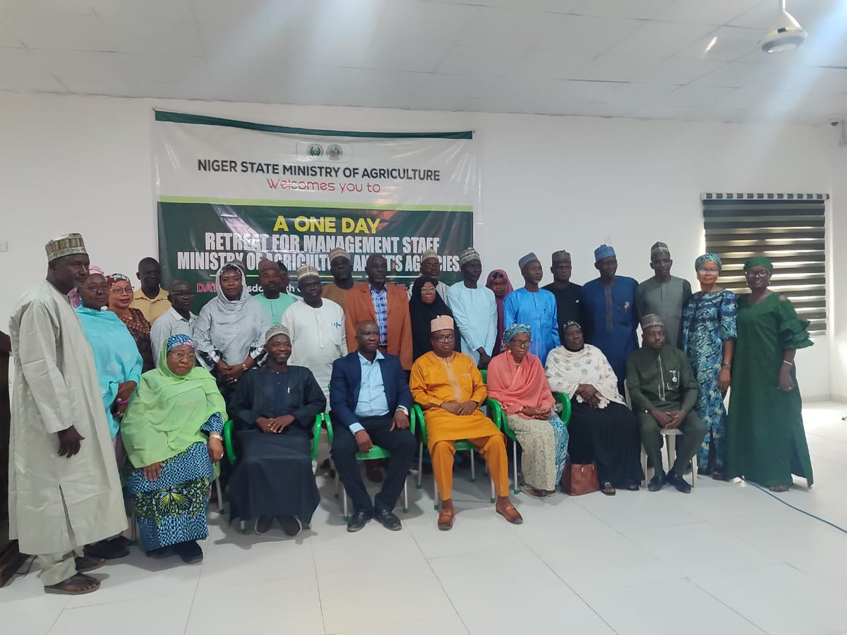 NSMoAOfficial's tweet photo. Niger State Ministry of Agriculture is gearing up for a productive 2026! 🌾 
The Ministry just wrapped up a one-day strategic retreat for Management staff of the Ministry and its agencies at Zaima Farms Ltd to review performance, assess challenges, and plan for impactful 2026. https://t.co/1LeApn7tSs