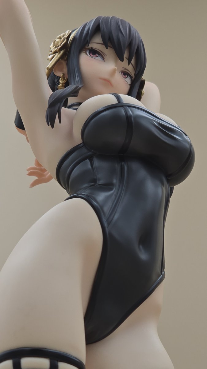 chrisfigcoll's tweet photo. 1/4
Yor Forger, Spy X Family, Dodomo Studio, 1/6 Resin Figure. Clothed ver.
#yorforger #figure #figurephotography #ecchifigure https://t.co/Ohmt72Siap