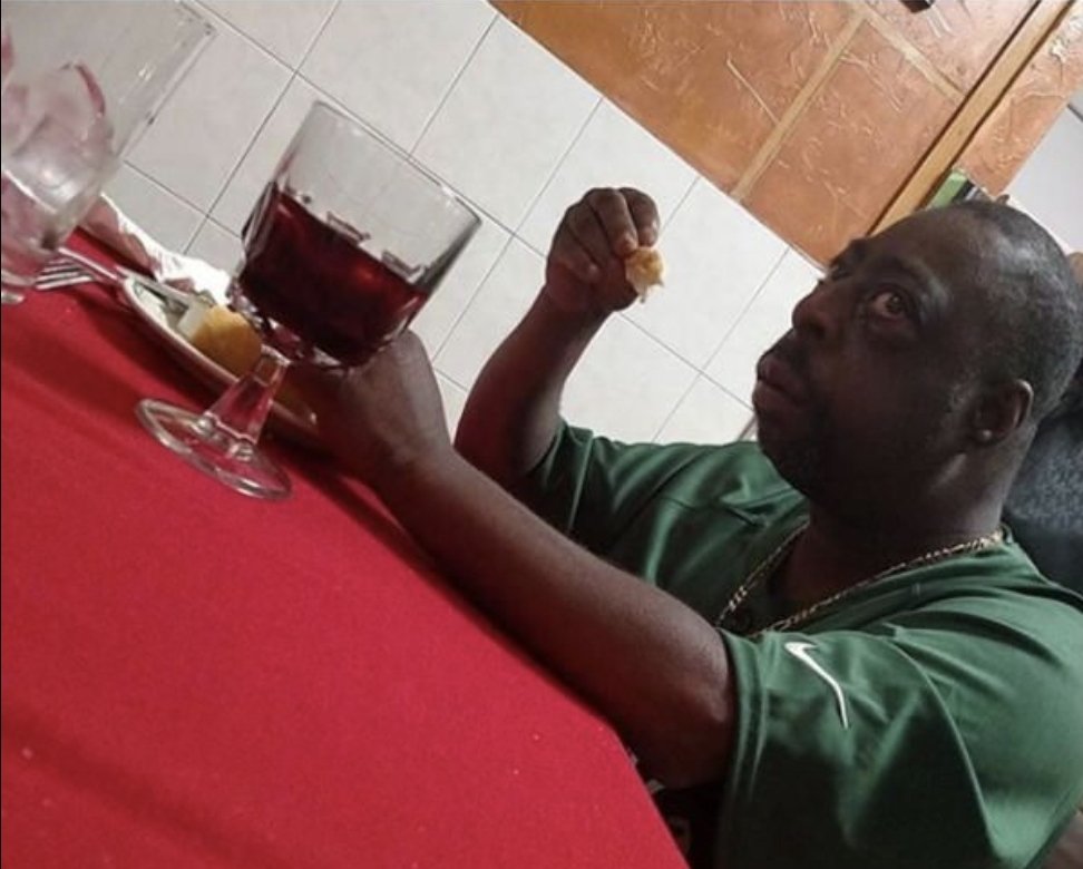 Me when our dagger starts dpsing the enemy that brought me to 1hp while I'm standing directly in front of her