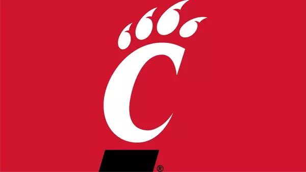I’m excited to announce after a great phone call with <a href="/CoachCardwell_/">𝑪𝒐𝒂𝒄𝒉 𝑵𝒊𝒄 𝑪𝒂𝒓𝒅𝒘𝒆𝒍𝒍</a> I have received an offer to play for <a href="/GoBearcatsFB/">Cincinnati Football</a> 
<a href="/Coach_Cass/">Cass Simmons</a> <a href="/NoblesvilleFB/">Noblesville Football</a> <a href="/greinerzd68/">Zach Greiner</a> <a href="/Bryan_Ault/">Bryan Ault - Midwest Scout</a> <a href="/LemmingReport/">Tom Lemming</a> <a href="/KyleNeddenriep/">Kyle Neddenriep</a> <a href="/SWiltfong_/">Steve Wiltfong</a> <a href="/IndianaPreps/">Indiana Preps</a> <a href="/PrepRedzoneIN/">Prep Redzone Indiana</a> <a href="/SidelinePreps/">Sideline Preps</a> <a href="/sixstarfootball/">Six Star Football | PLUS+</a>