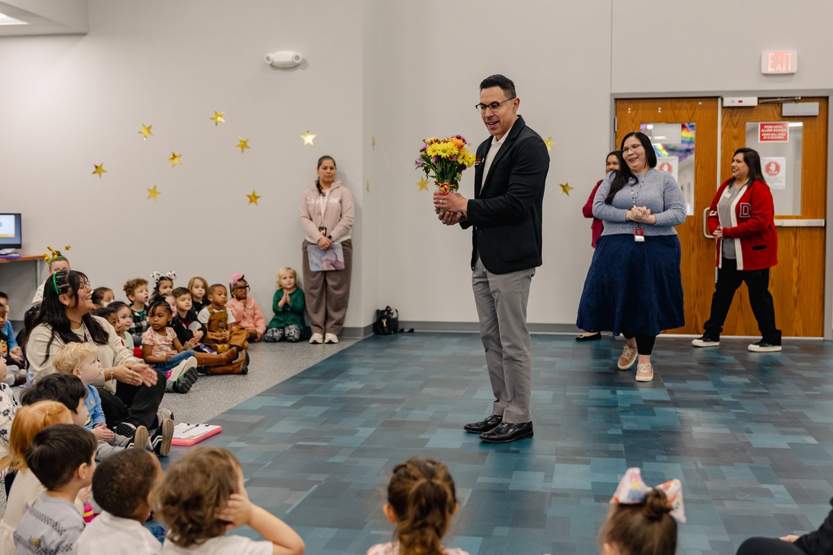 Del Valle ISD tweet media