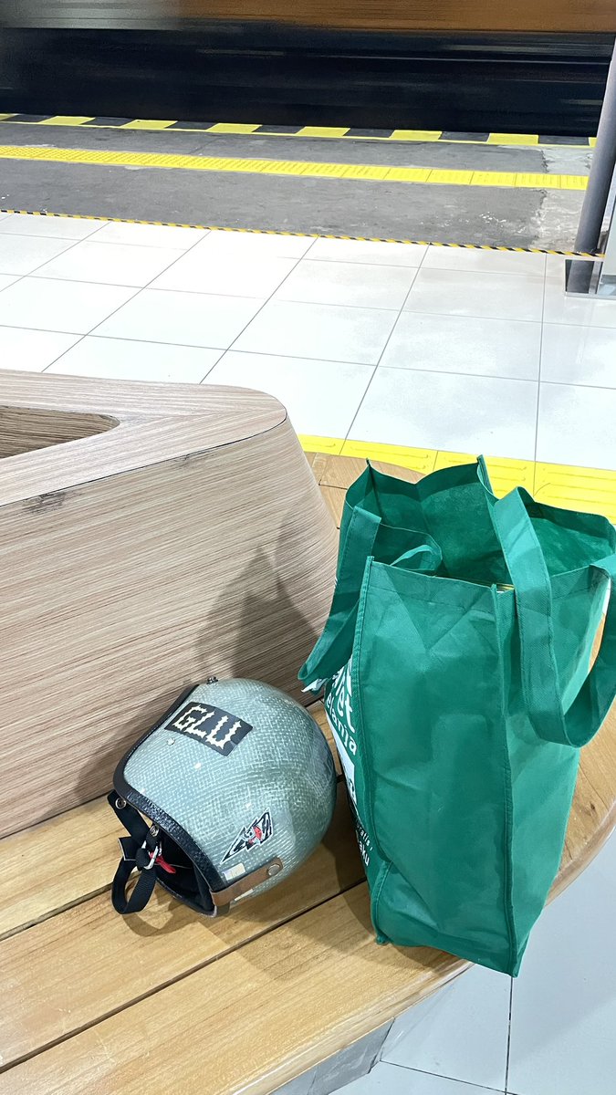 serabislo's tweet photo. Akhirnya nemu settingan kamera yg cocok https://t.co/XGnZJRy6yc