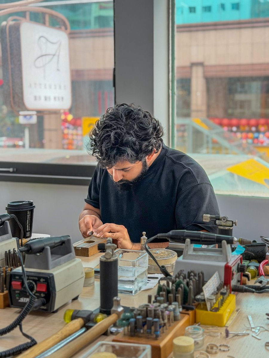 Farhan Hossain tweet media