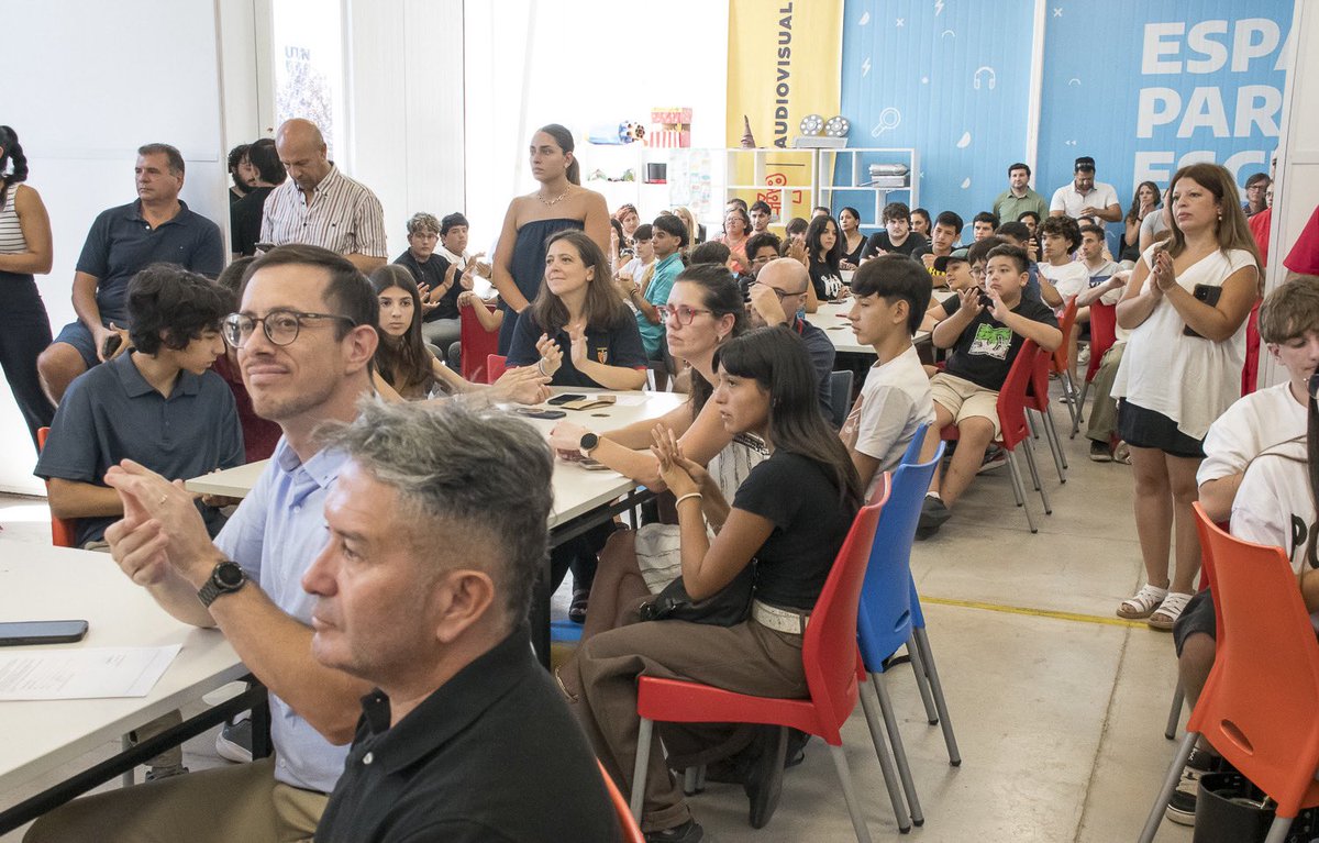 Guaymallén será sede de la clasificatoria argentina de la First Tech Challenge, una de las competencias de robótica más importantes del mundo. 

El 27 y 28 de febrero competirán 14 equipos en el Poliguay.

El ganador viajará al Mundial de Robótica en Houston. 🤖🏆