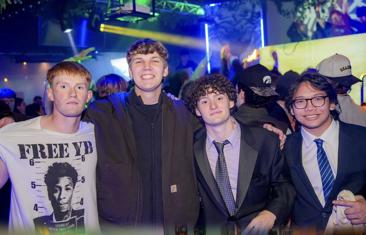 Lergus Washingbeard Shoelace tweet media