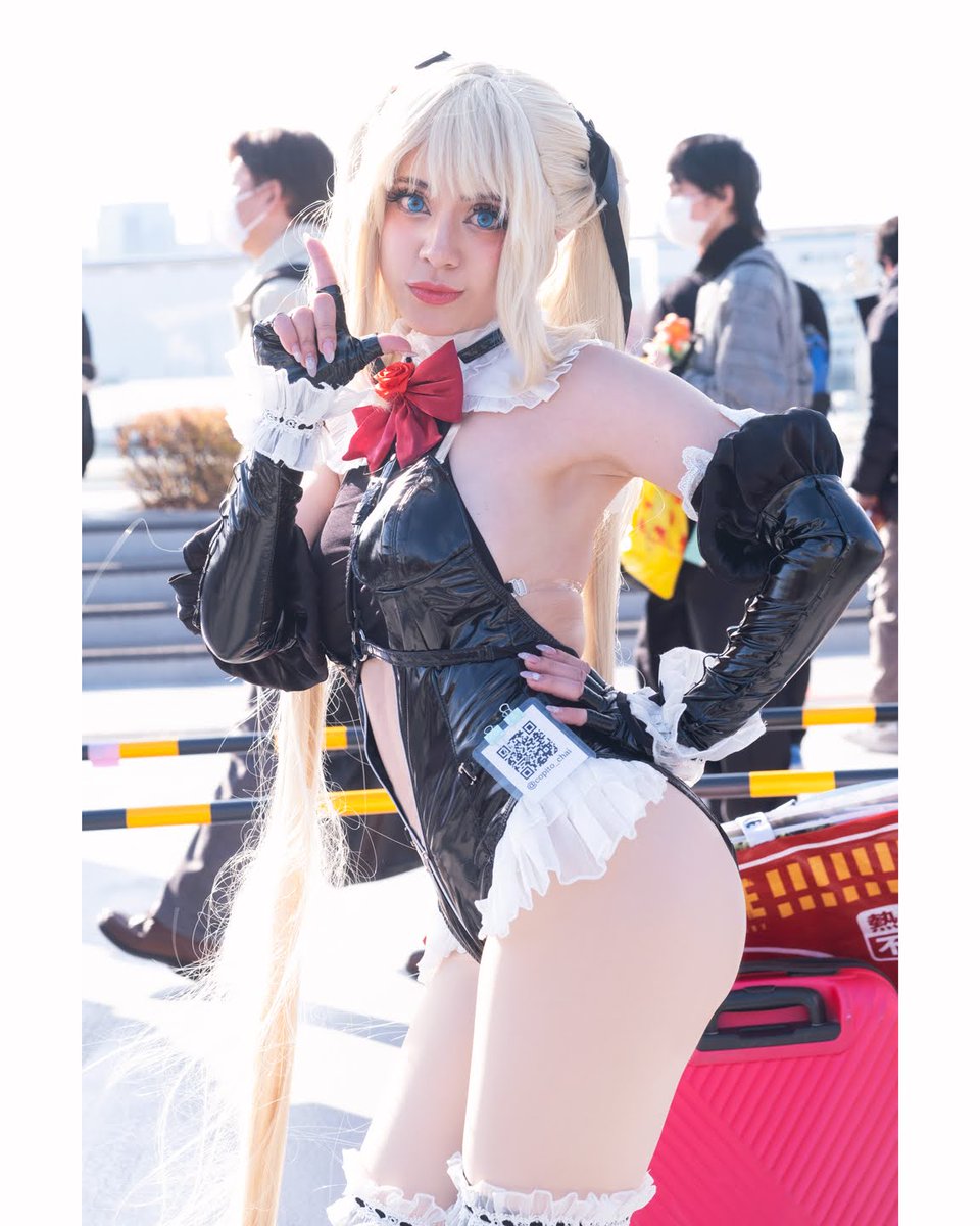 ChaiCopito's tweet photo. The ultimate Servant & Warrior: Marie Rose 🌹❤️
To me, this is her best outfit from Venus Vacation 🥰
#DOAcosplay #cosplayer #cosmodel #C107 #c107cos https://t.co/fvhgDHaUEC