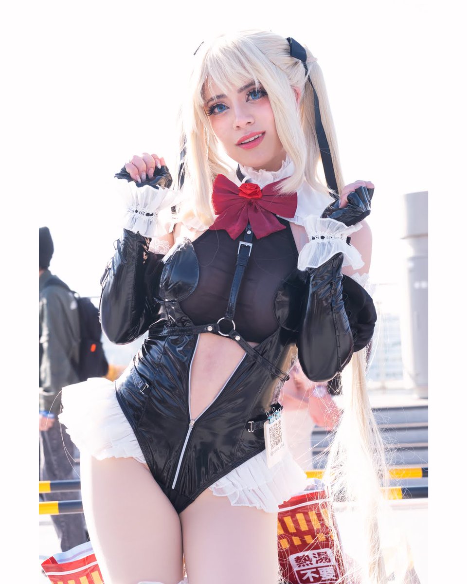 ChaiCopito's tweet photo. The ultimate Servant & Warrior: Marie Rose 🌹❤️
To me, this is her best outfit from Venus Vacation 🥰
#DOAcosplay #cosplayer #cosmodel #C107 #c107cos https://t.co/fvhgDHaUEC