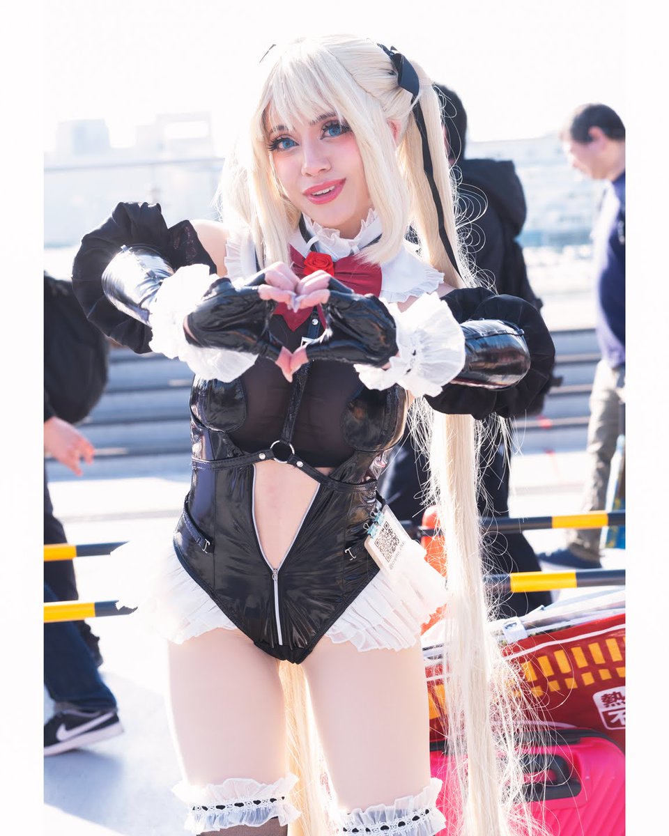 ChaiCopito's tweet photo. The ultimate Servant & Warrior: Marie Rose 🌹❤️
To me, this is her best outfit from Venus Vacation 🥰
#DOAcosplay #cosplayer #cosmodel #C107 #c107cos https://t.co/fvhgDHaUEC