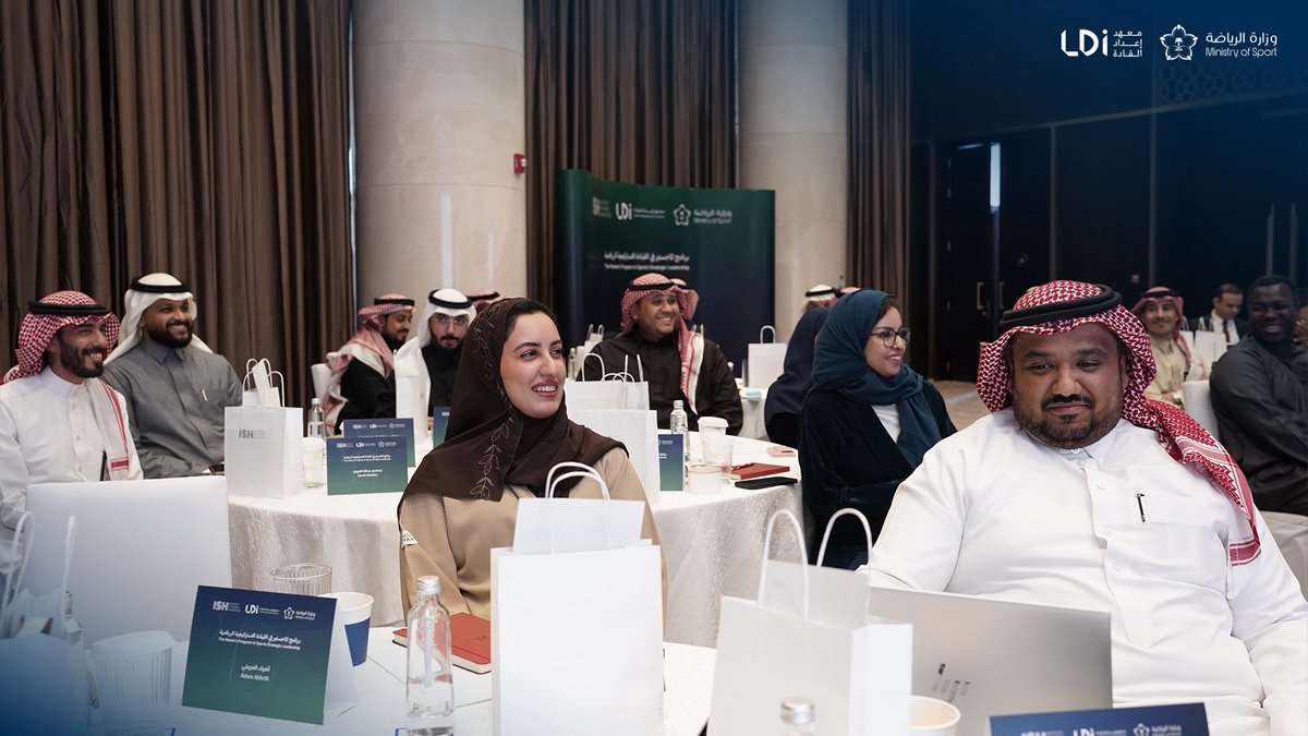 معهد إعداد القادة tweet media