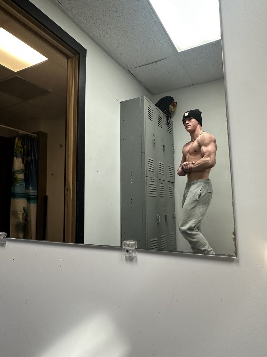 MasterZach2 tweet media