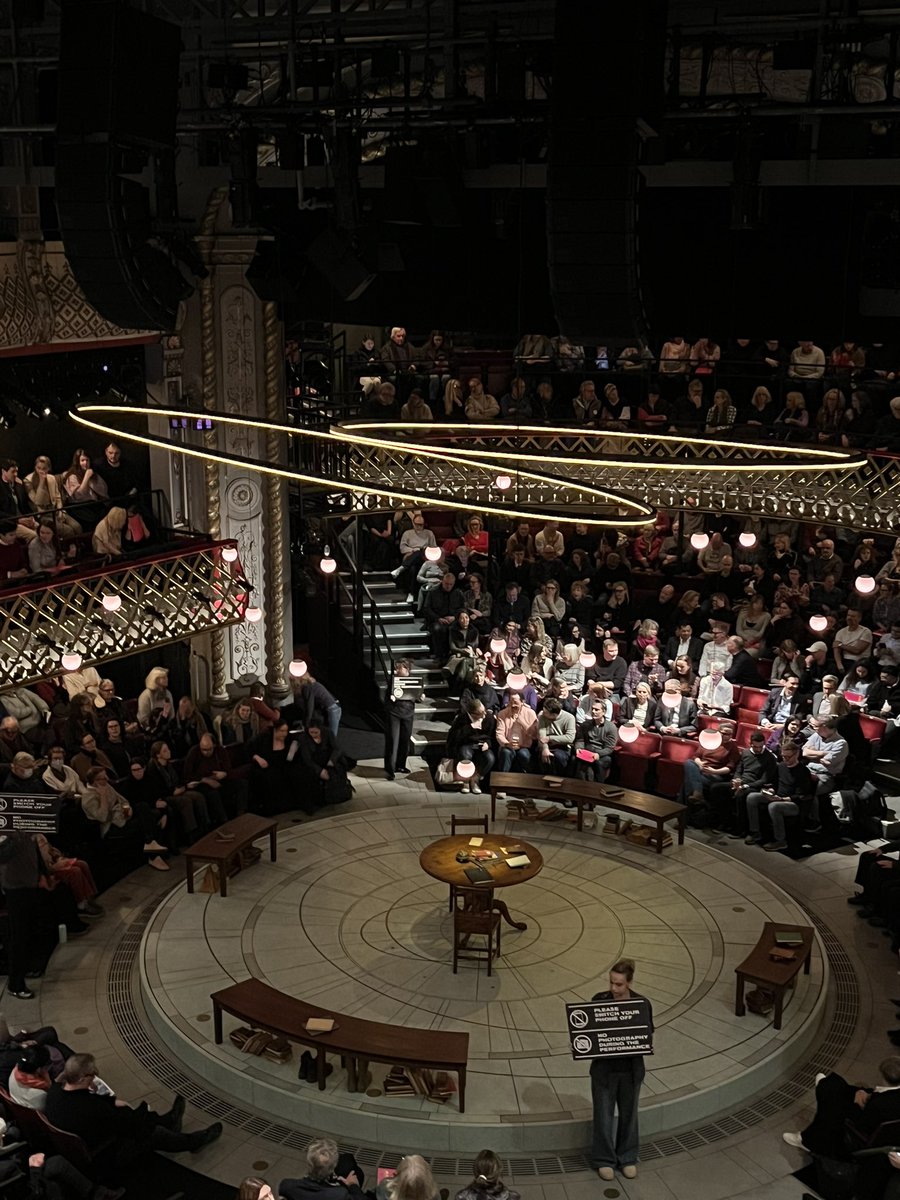 Maev Mac Coille tweet media