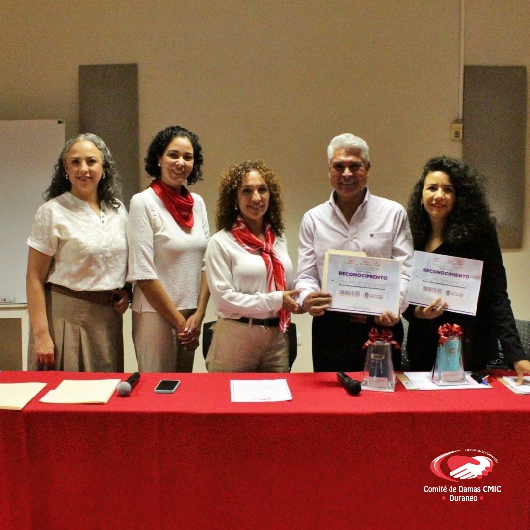 ¡Su esfuerzo impactó la vida de decenas de niños! ❤️‍🩹💫
Desde Comité de Damas CMIC Nacional reconocemos
el #esfuerzo y #empatía con el que la Sra. Cinthia Lizeth Ramírez Rosas desempeñó su cargo como Presidenta del Comité de Damas CMIC #Durango durante la gestión 2024-2026. 💐🙌