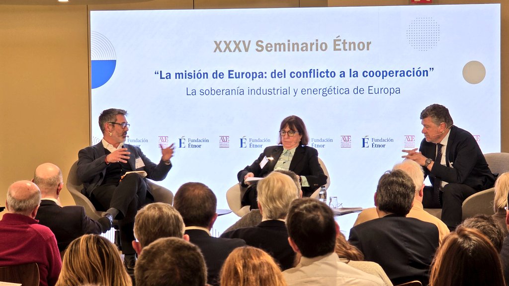 Santiago de Taranco tweet media