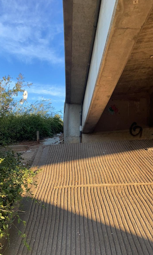 Keeping our highways and communities safe! 🚧
Caltrans crews and our contractor recently cleaned state property along westbound SR-44 near I-5 in Redding, removing ~5 cubic yards of debris while local partners connected impacted individuals with services.