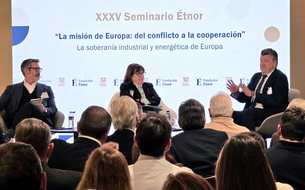 Santiago de Taranco tweet media