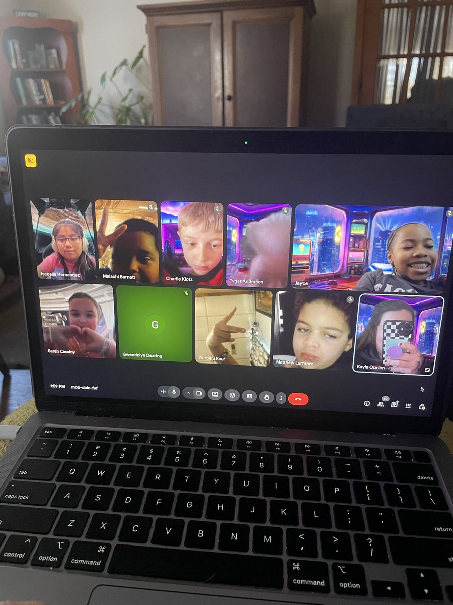 BGES3rdGrade's tweet photo. Definitely practiced some productive struggle today, but proud and thankful for these learners for their flexibility and ability to make me smile even on virtual learning days! 🥰 @BelleGroveAACPS @AACountySchools #belonggrowsucceed https://t.co/Y0lUvqPBPP