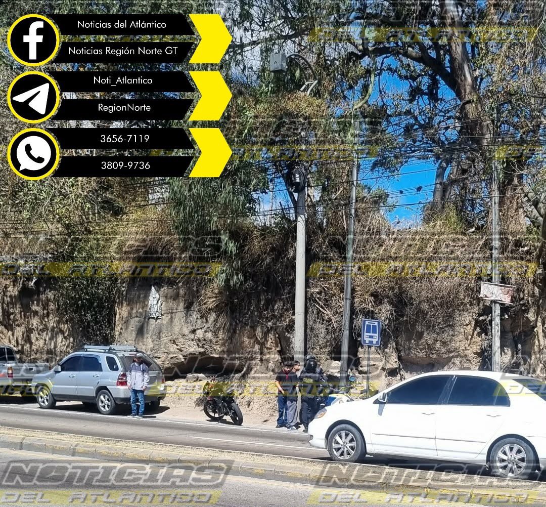 Noti_Atlantico's tweet photo. 🔴 #HechosGT | Agentes de la #PNC detienen la marcha de dos jóvenes menores de edad quienes se conducía en una motocicleta sin placas. 

Hecho captado en el km. 9.5 frente al Shalom #CarreteraAlAtlántico. https://t.co/f8mjKLypBP