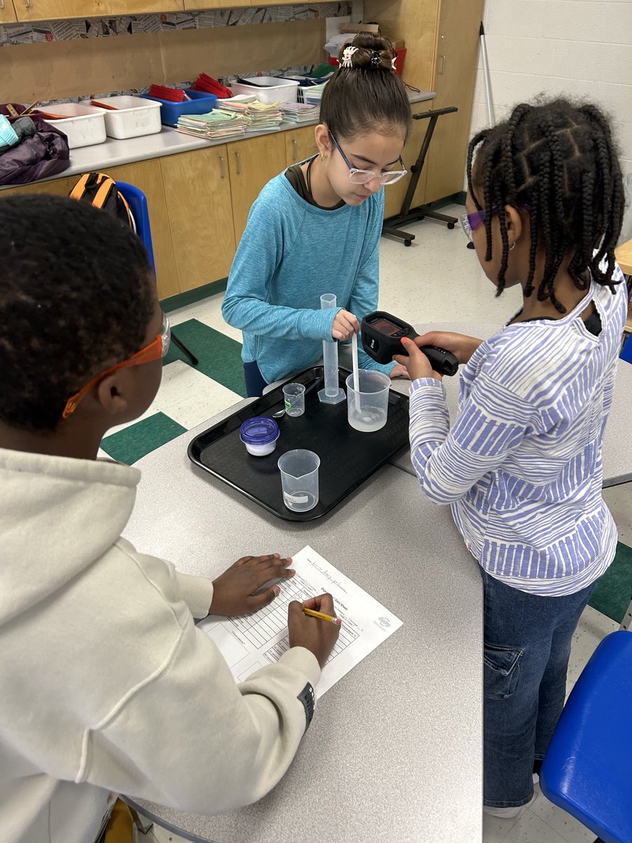 CorpusOCSB's tweet photo. We had a fantastic couple days of experiential learning with Caroline from Relay Science. It was inspiring to see students so engaged in the scientific process…hypothesizing, testing, & exploring. Thanks for bringing science to life for our classrooms! #ocsb #ocsbSTEM https://t.co/sDzxhPFD54