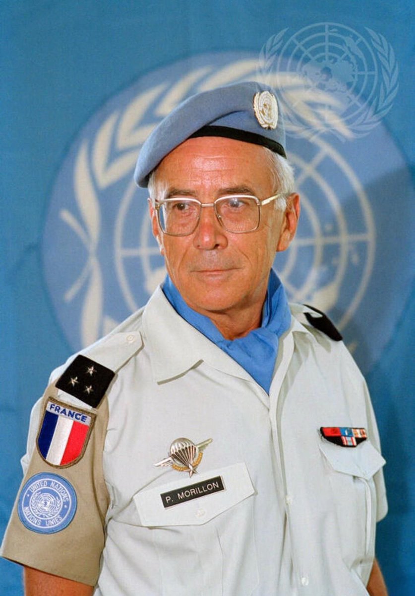 L’armée de Terre a appris avec tristesse le décès du général Philippe Morillon.

Grand serviteur de la France, il incarna en Bosnie la volonté de la communauté internationale de protéger les populations civiles. 

Son engagement et son sens du devoir resteront dans la mémoire de