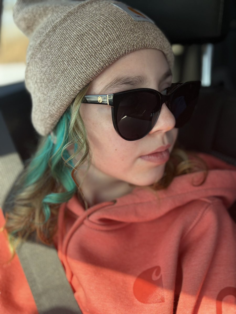 Hashtag_misty's tweet photo. Hey @Carhartt and @HeatWaveVisual let my kid model for you. https://t.co/oIvAPxXtR8
