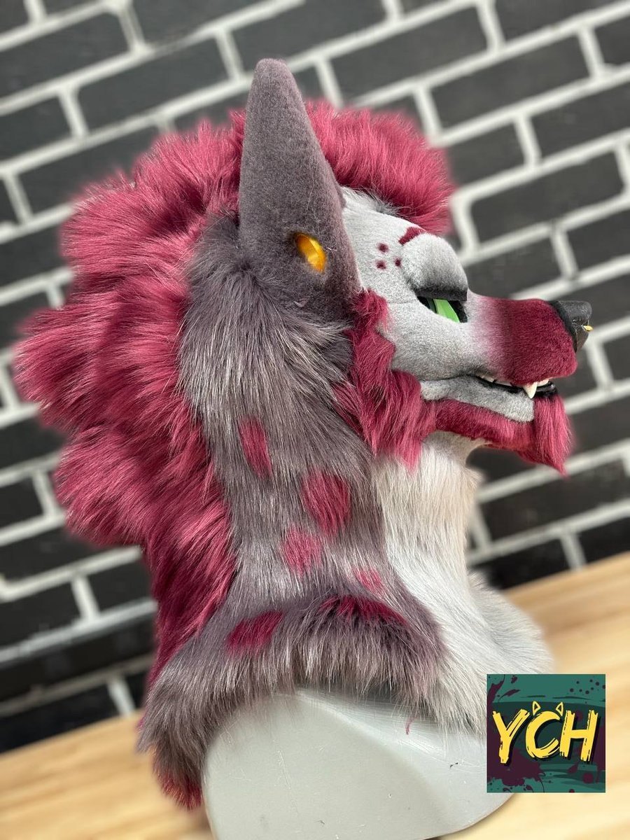 yazurscritters's tweet photo. Meet Raze the yeen! 🐾

Commission for @DrakkenSergal 

#fursuitmaker #furryfandom https://t.co/qfpEF1hGpA