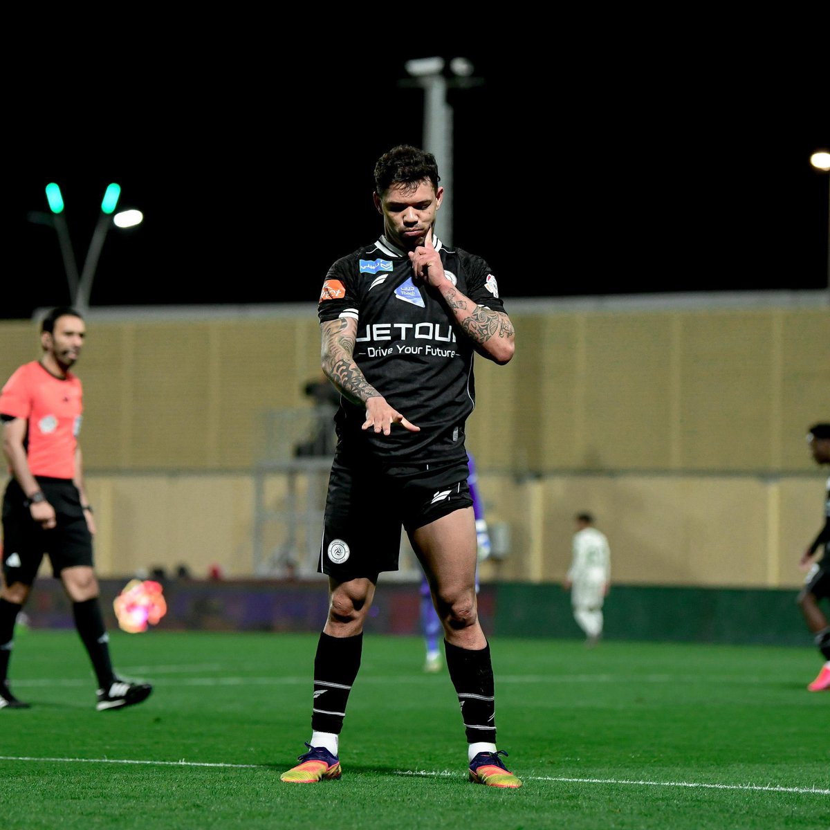 اللهم لك الحمد 🤍🖤