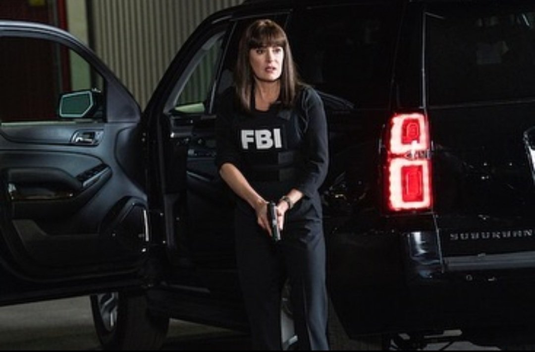 I just watched Angie Harmon's video from Squirrel Appreciation Day &amp; realized that WE NEED to See Angie Harmon &amp; Paget Brewster working together. 
That would be such an Amazing Combination!
#squirrelappreciation
<a href="/pagetpaget/">paget brewster</a> 
<a href="/criminalminds/">Criminal Minds: Evolution</a> 
Let's make this happen!