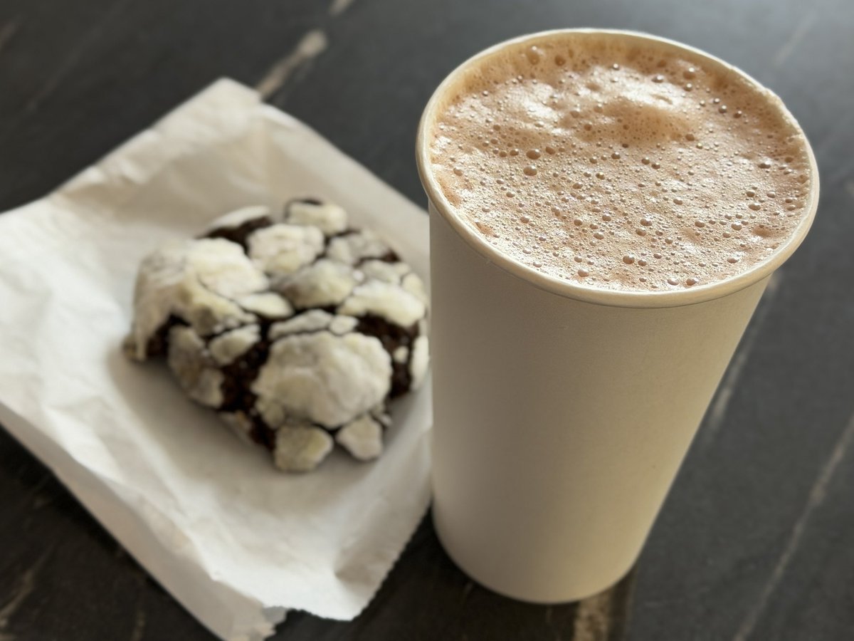 14850 Dining tweet media