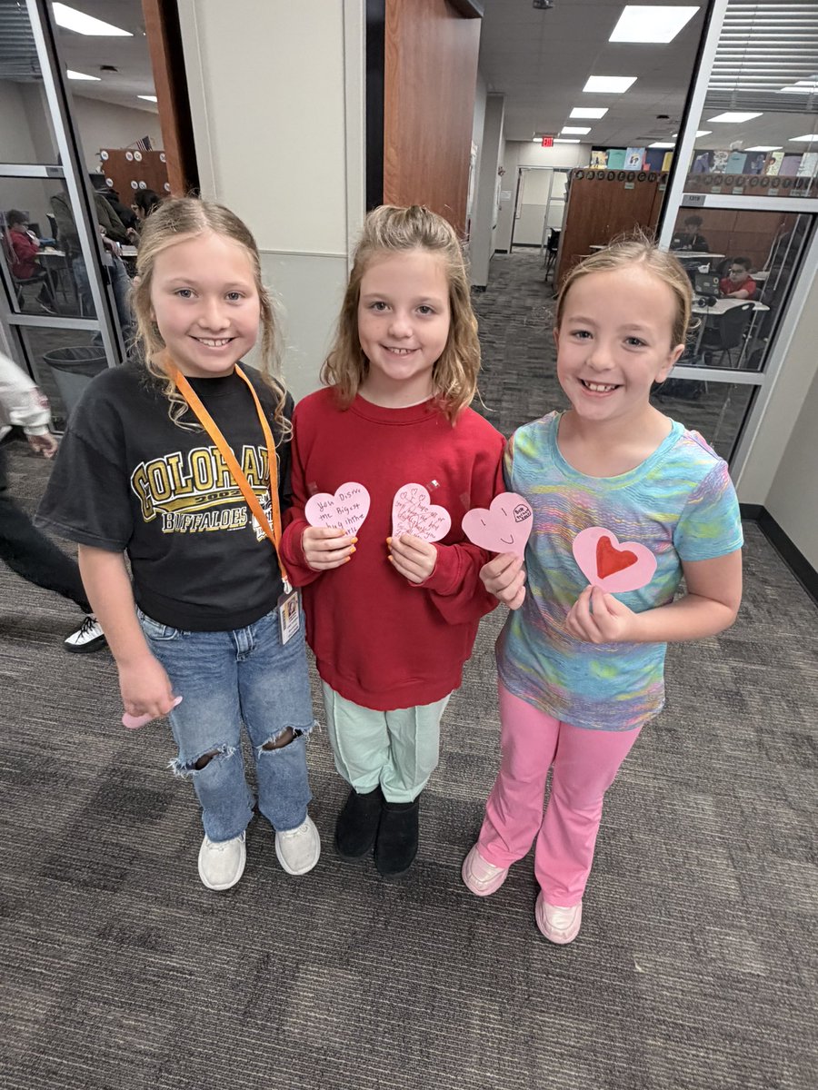 Leah Saintes-Martinez M.Ed. tweet media