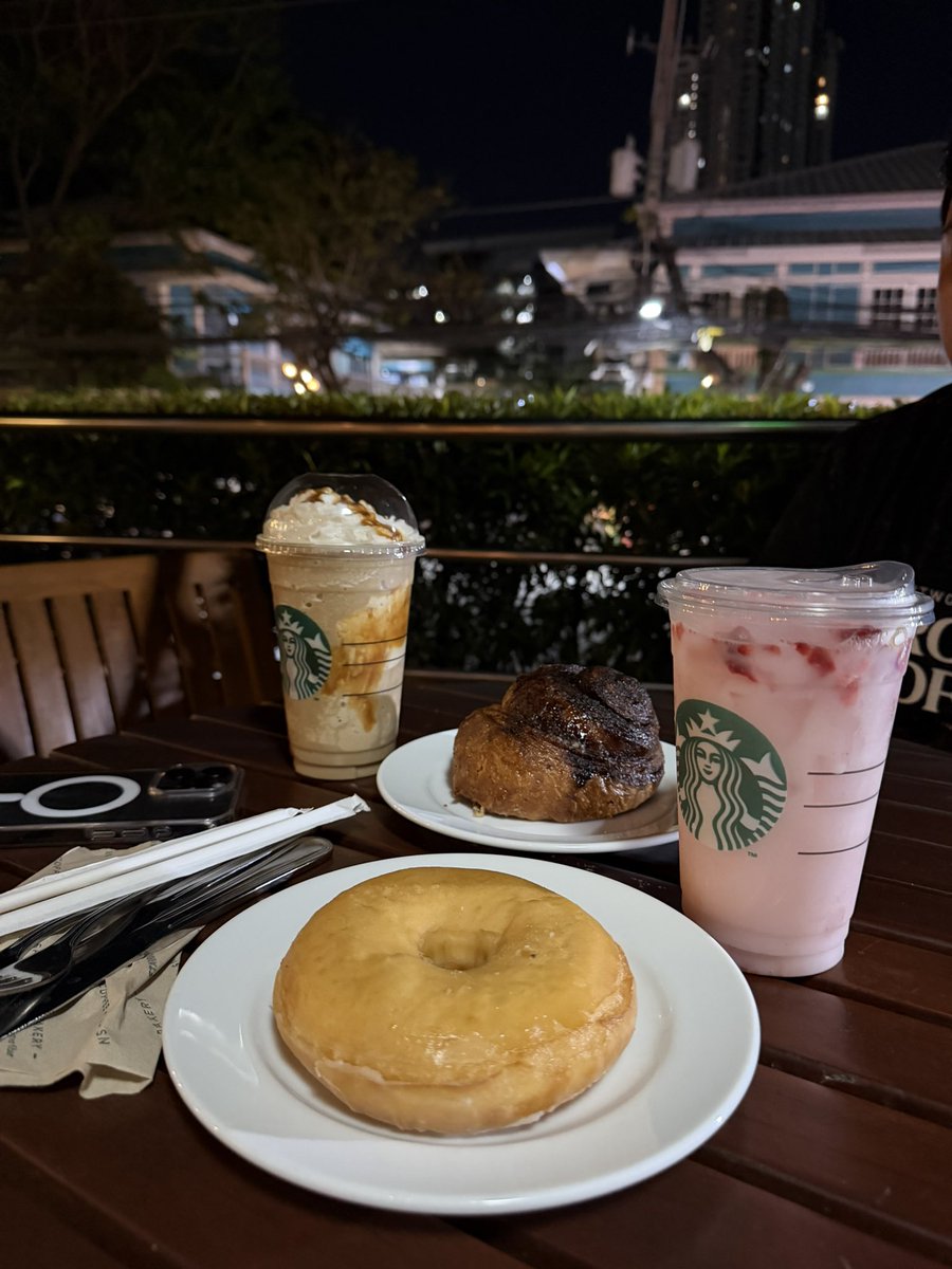 msmdtch_ema's tweet photo. Night date☕️🫶 https://t.co/tgQSNRTHQI