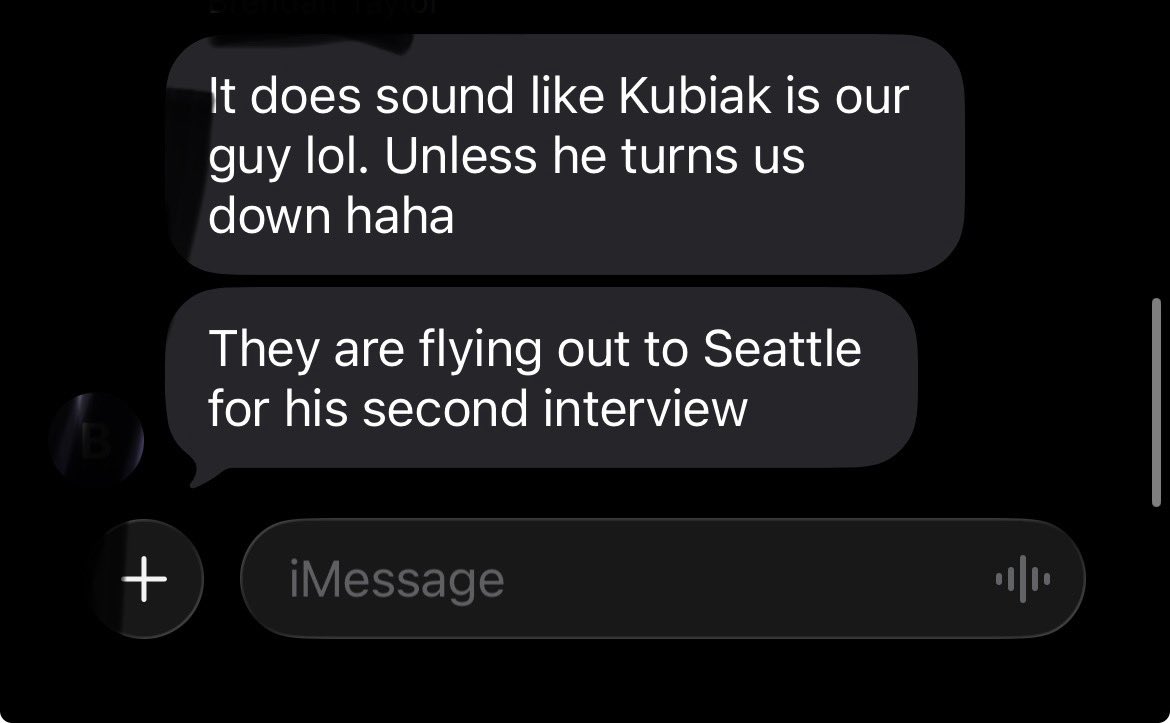 3THWENT's tweet photo. Got this text yesterday 👀
I’m now 99.5% sure Klint Kubiak will be the new Las Vegas Raiders coach.

#RaiderNation #IYKYK #GotSources 🏴‍☠️ https://t.co/1kjvshreGT