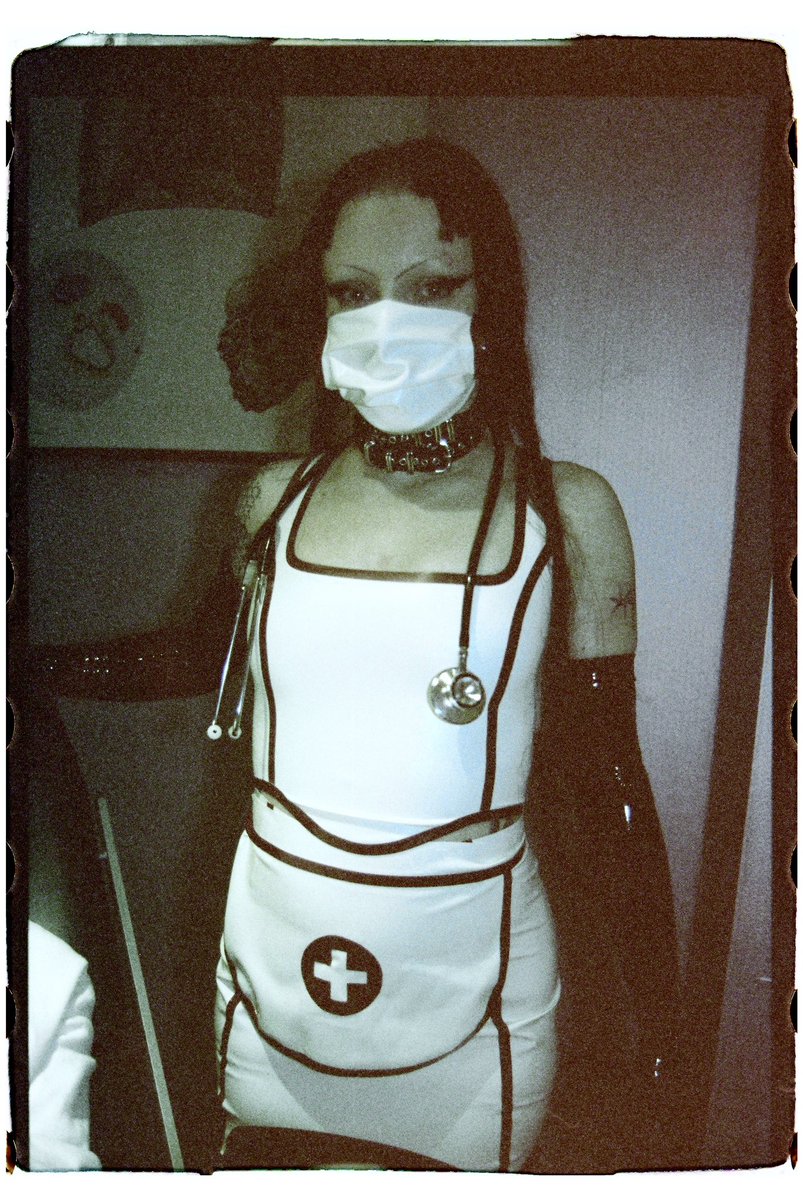 Moir_Div's tweet photo. Late night at the Klinik,
Metallic sounds and severe observation;
At @LUXDominastudio 
Shot by @humannausea https://t.co/OLkbWqBdlk