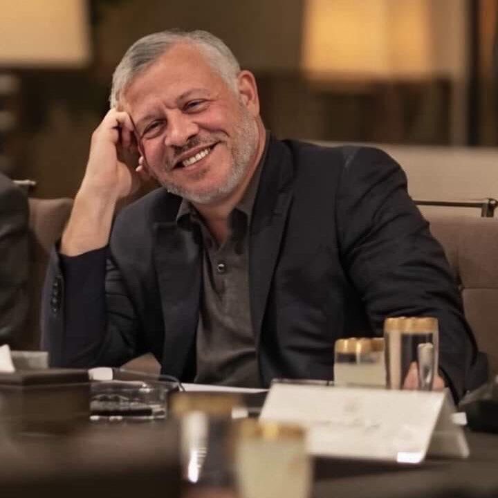 osamaaljetawi's tweet photo. معك ما حيينا وكلنا فداك ، كل عام وانت بخير سيدنا وقايدنا ومعلمنا 🇯🇴❤️

 يا عزّنا وعز البلد https://t.co/IG3GDrmzkv