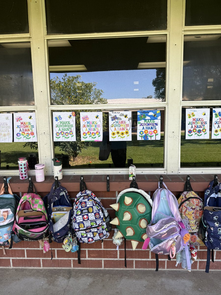 Mrs_Magallanes4's tweet photo. Day 4! Pledge to Kindness! https://t.co/Ctb3xPdVou