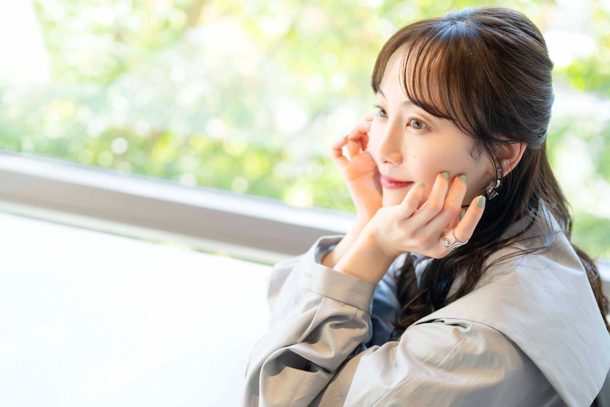 ろうそくを吹き消す瞬間」 松井玲奈インタビュー✍️🏻 ＼ “幸せ”を