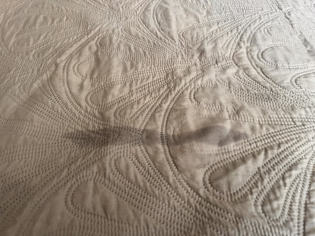 A quien le gusta dejar la cama así ? 
😈🔥 
Rt